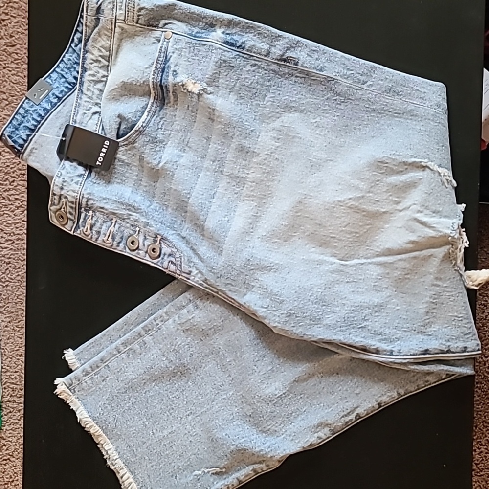 Torrid Stovepipe Straight Classic Denim High-Rise Classic Jean  Size 18